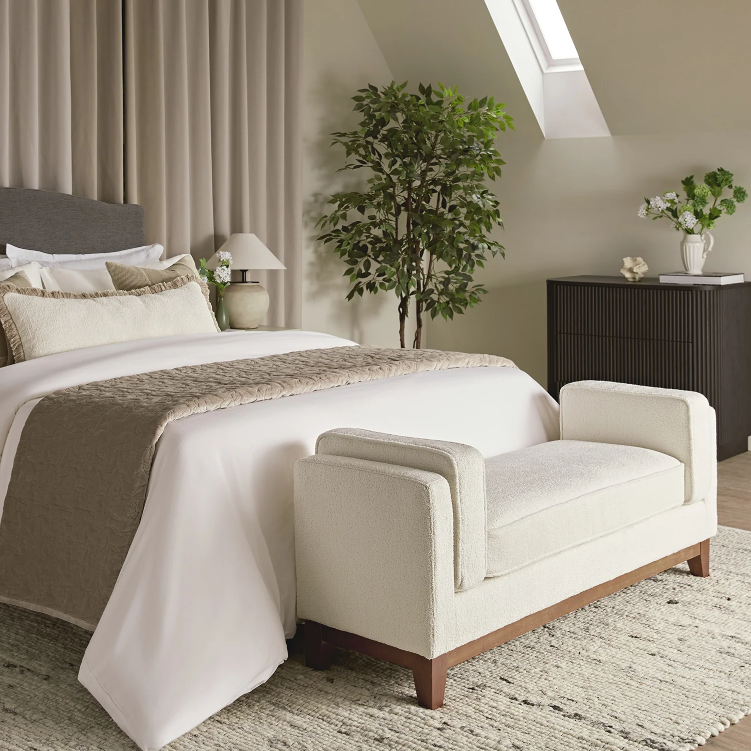 Dipley Beige Boucle Upholstered Bench